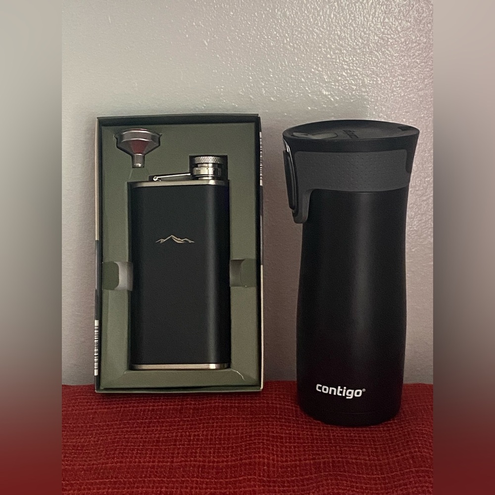 NWT…CONTIGO BLACK TUMBLR AND ADVENTURIDGE FLASK SET - Picture 2 of 16